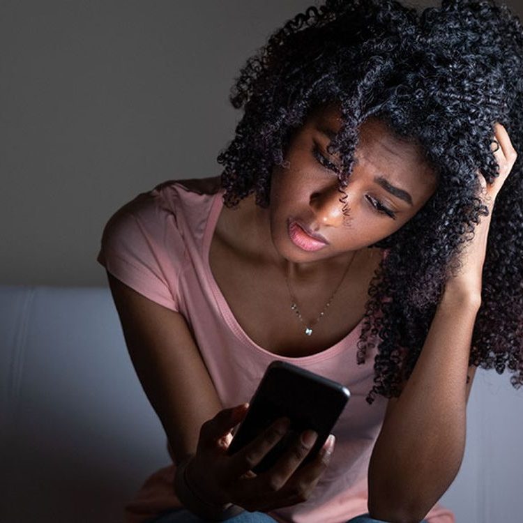 9861dac2ef46-romance-scamleadv2